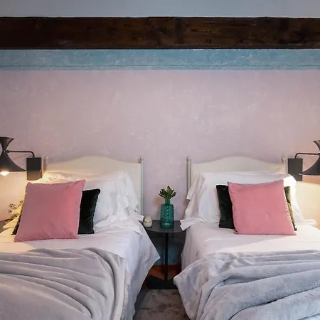 Bed & Breakfast Dormiveglia 3*